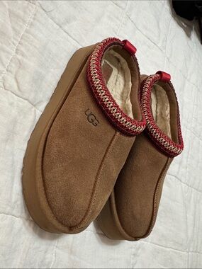 UGG Brown Suede Slip-On Slippers with Red Trim